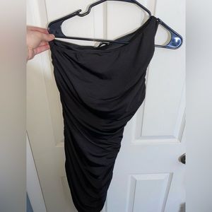 Black side scrunched dress